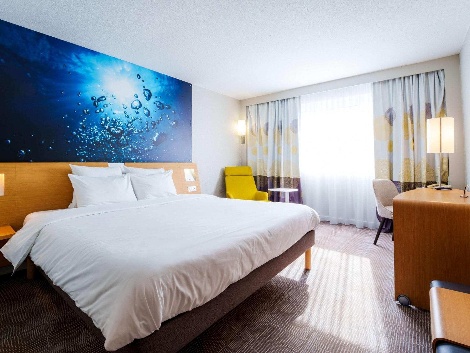 โนโวเทล แซ็งตาโวลด์ Hotel ซองเตโวลด์ ภายนอก รูปภาพ
